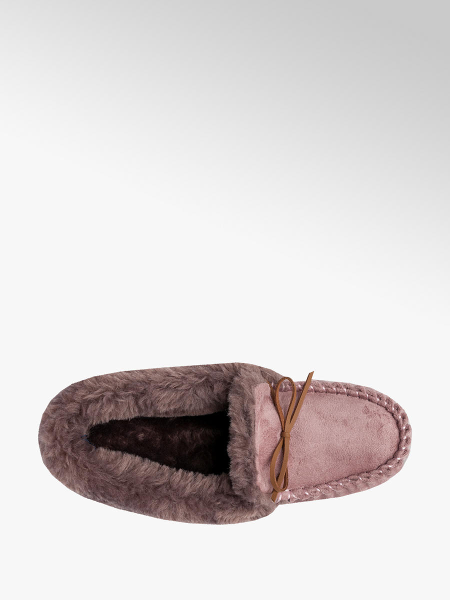 ladies pink moccasin slippers