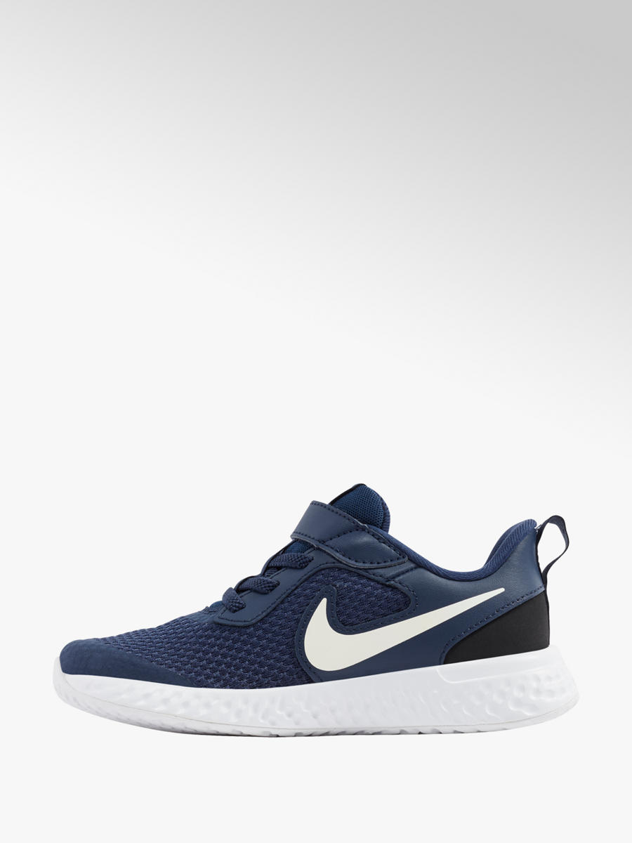 nike revolution deichmann