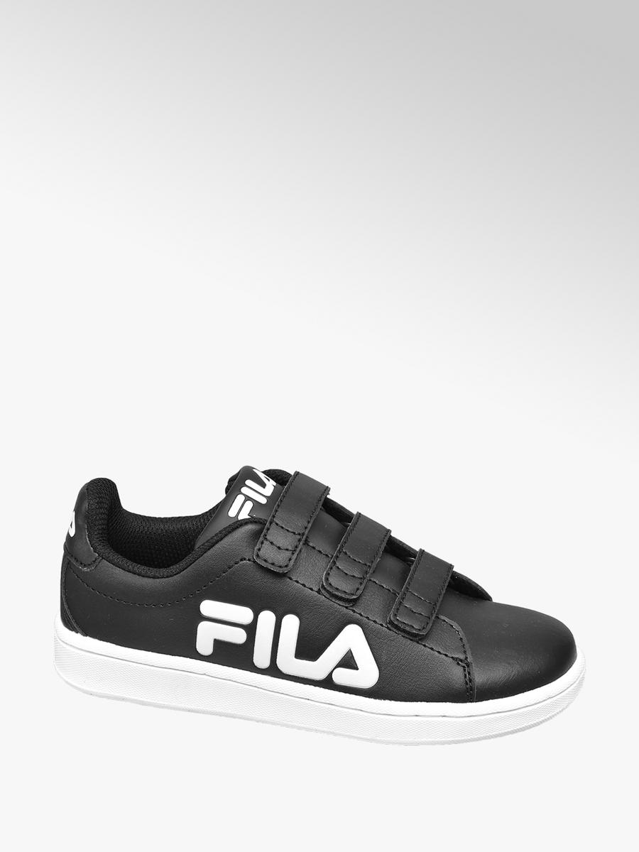 black fila trainers junior