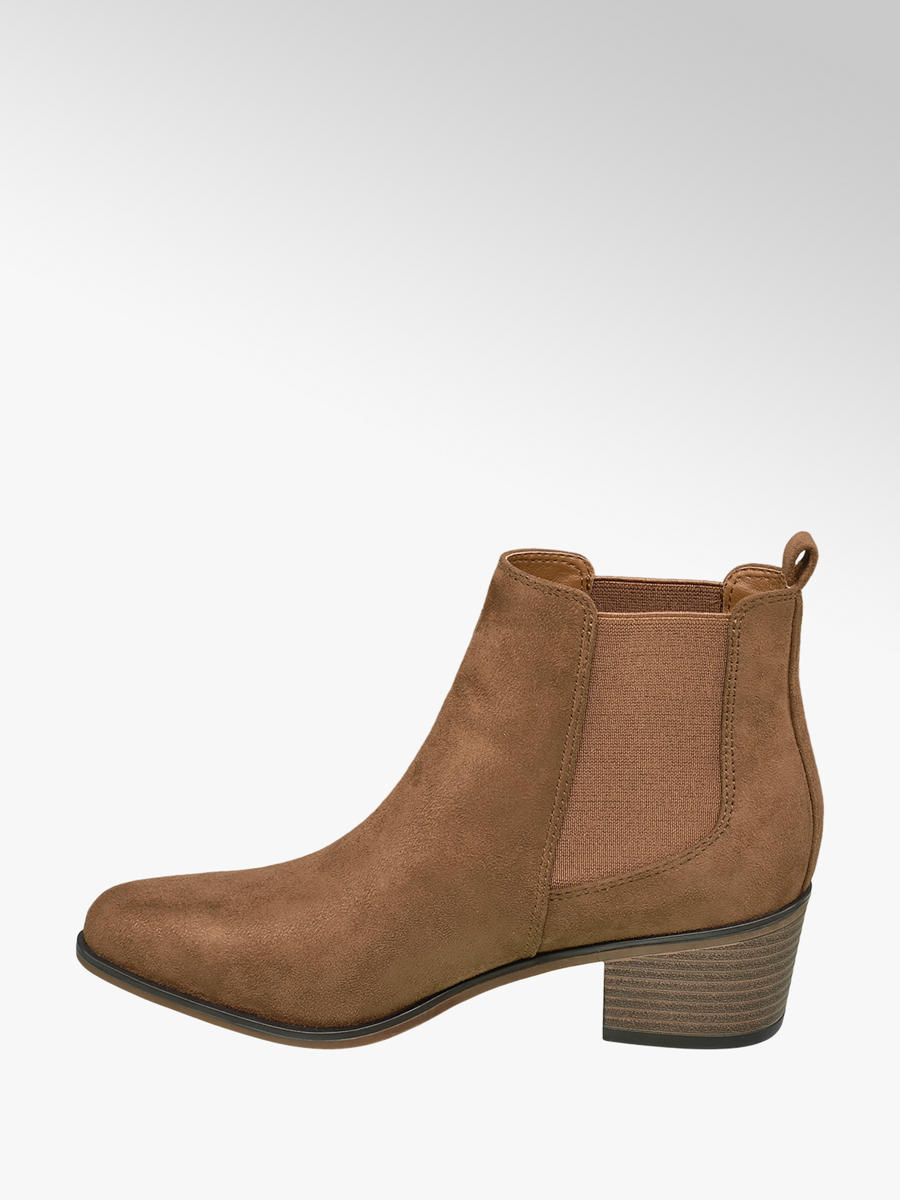 suede heeled chelsea boots