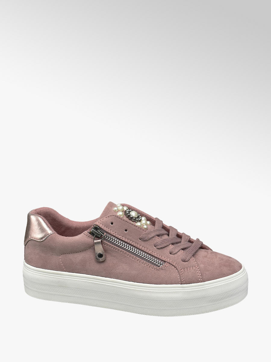 Graceland Plateau Sneaker in Pink 