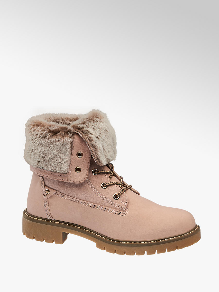 lace up boots deichmann