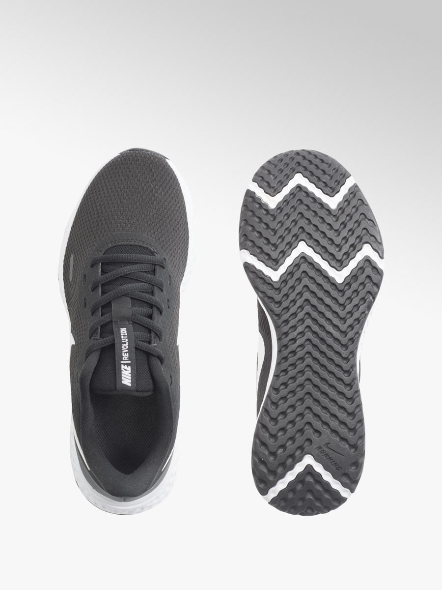 ladies nike revolution trainers