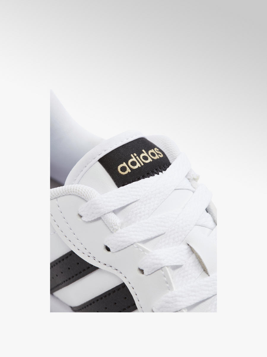 adidas top view
