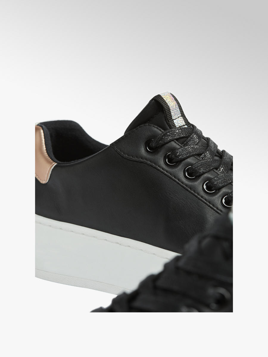 sneakersy na grubej podeszwie białe
