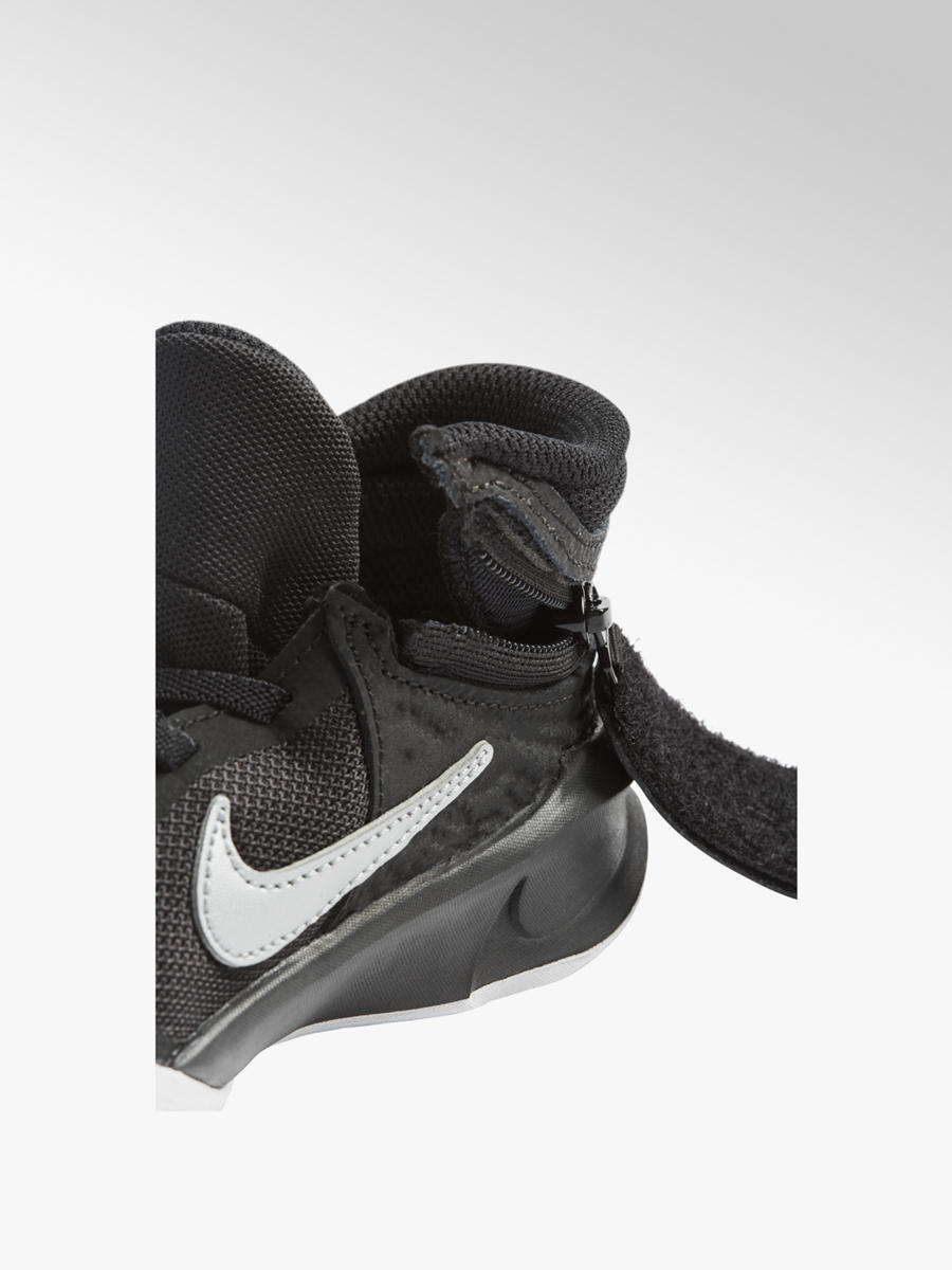 nike team hustle dziecięce