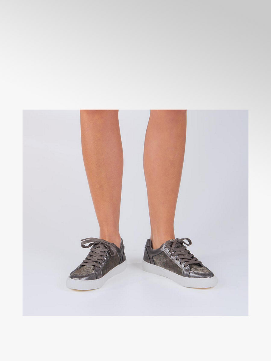 białe sneakersy damskie