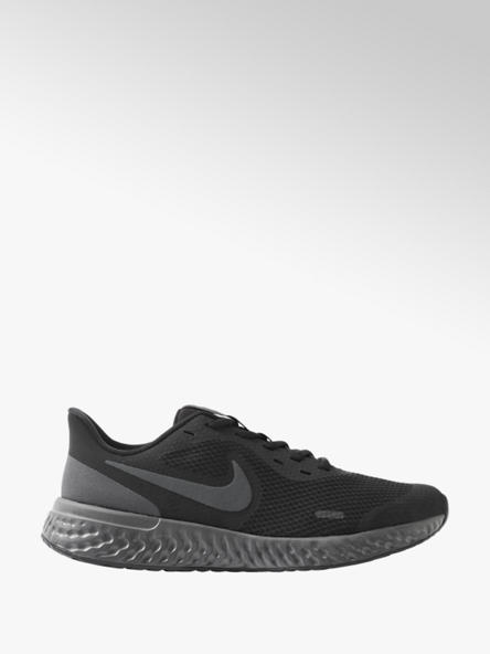 boys nike revolution trainers