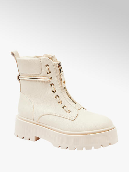 Catwalk Chunky Boots in Beige