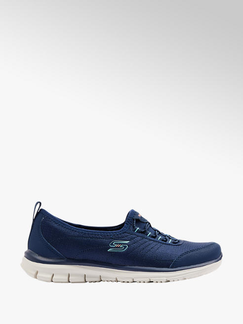 Skechers Slip On Sneaker in Blau 